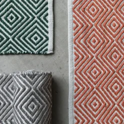 Plastic Rugs^Formgatan Diamond rug 200x300 cm, Green