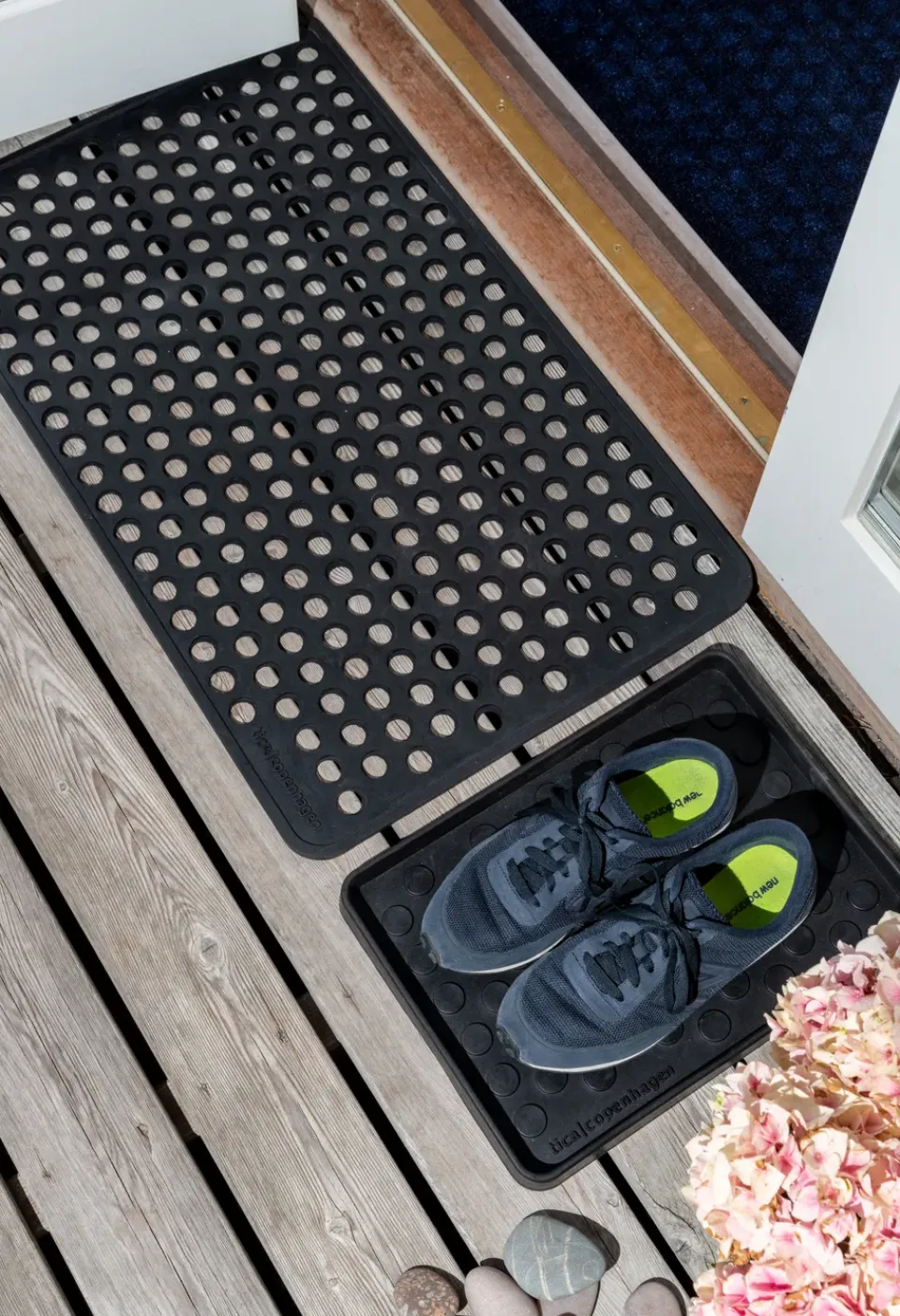 Rugs For Outdoors|Door Mats^Tica copenhagen Dot rubber doormat, 45x75 cm Black