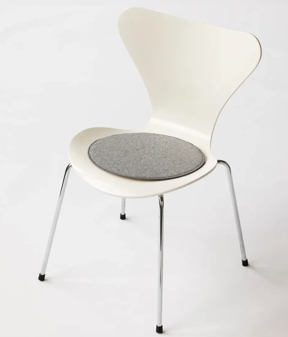 Discount Designers Eye DOT seat pad, Silver Grey
