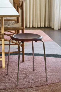 Best Fritz Hansen Dot stool leather, Chestnut Brown