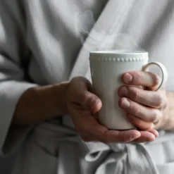 Hot Scandi Living Dots mug 35 cl 4-pack, Creamy White