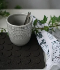 Online Born In Sweden Dots square trivet 20x20 cm, Black
