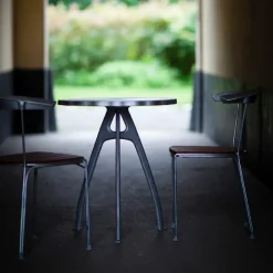 Seating|Balcony Furniture^Byarums bruk Dover chair, Mahogany oil, black stand BrownBlack