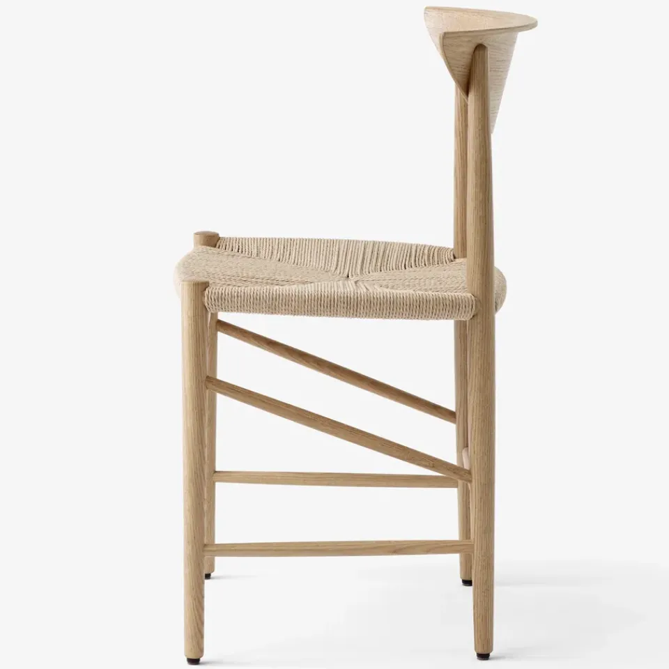 Sale &Tradition Drawn chair HM3, White oiled oak Beige