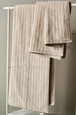 Online Scandi Living Drift bath towel 70x140 cm, Beige-white BeigeWhite