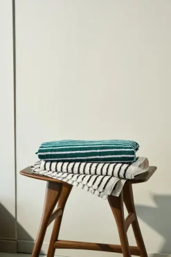 Best Scandi Living Drift bath towel 70x140 cm, Green-purple GreenPurple