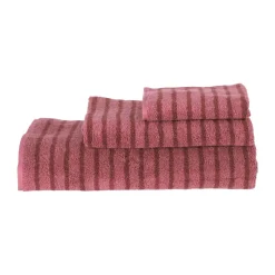 Outlet Scandi Living Drift bath towel 70x140 cm, Pink-red PinkRed