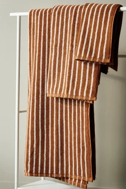 Towels^Scandi Living Drift towel 30x50 cm, Brown-white BrownWhite