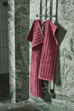 Towels^Scandi Living Drift towel 50x70 cm, Pink-red PinkRed