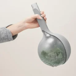 Colanders, Sieves & Funnels^RIG-TIG DROP colander, Grey