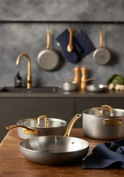 Saucier & Sauté Pans^Pillivuyt Durance saucepan with lid Ø24 cm, Stainless steel Silver-colouredGold-coloured