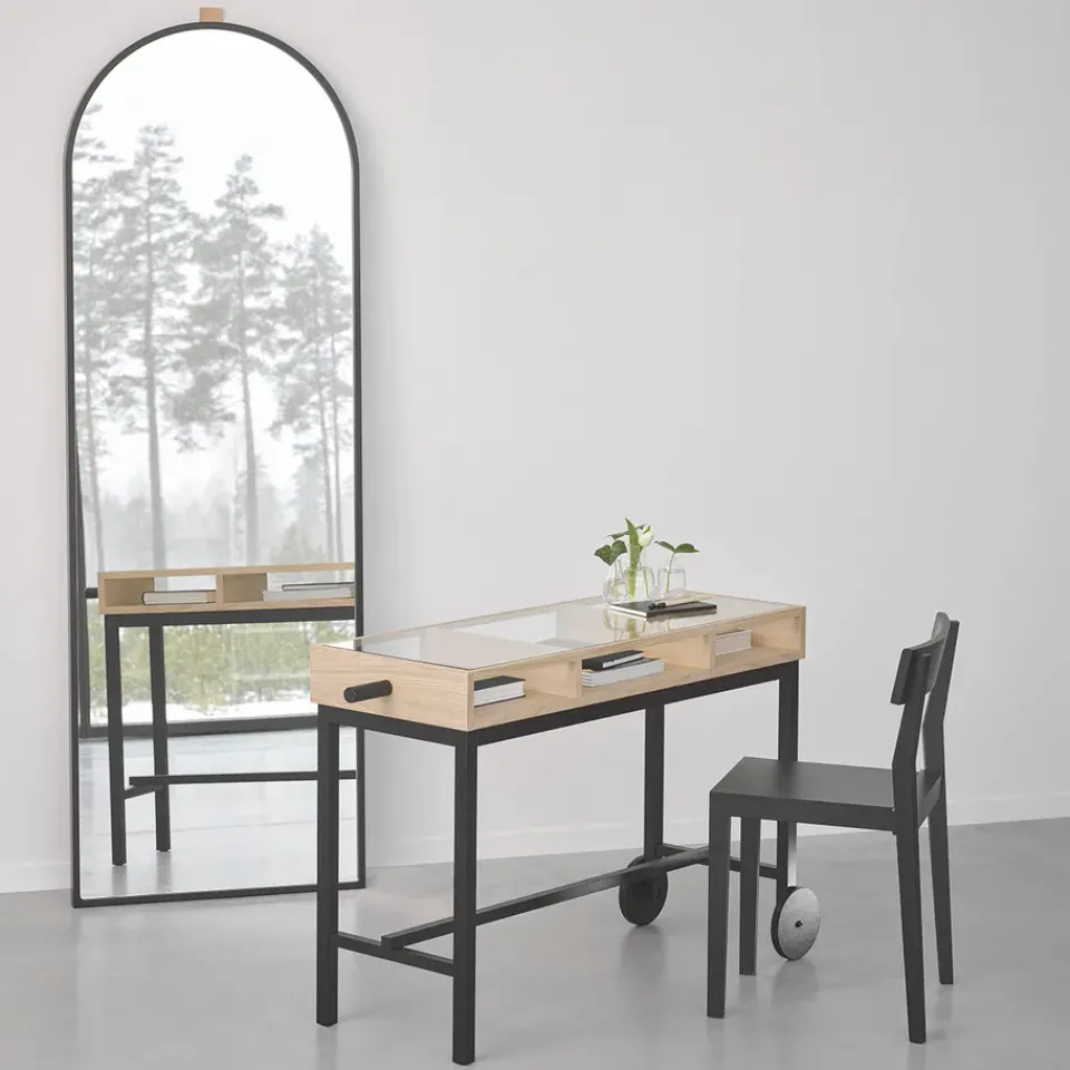 Floor Mirrors^A2 Echo mirror, Black