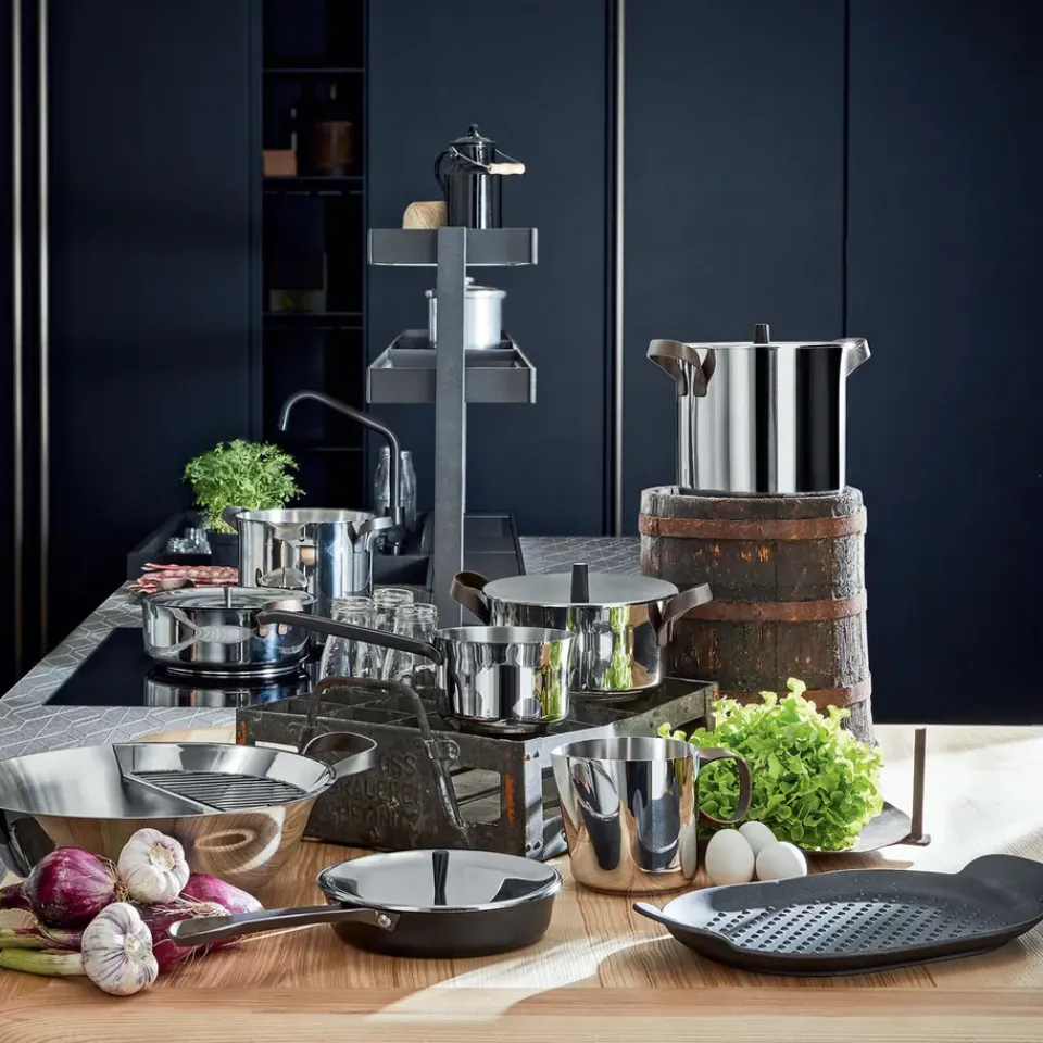Cast Iron Pans|Frying Pans & Skillets^Alessi Edo cast iron pan, 24.5x40 cm Black