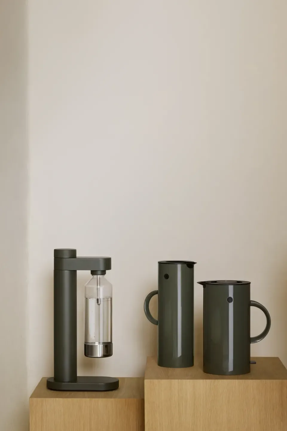Stelton EM77 electric kettle 1.5 L, Dark forest Green