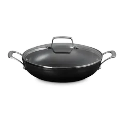New Le Creuset ENSC casserole pan with glass lid, 28 cm Black