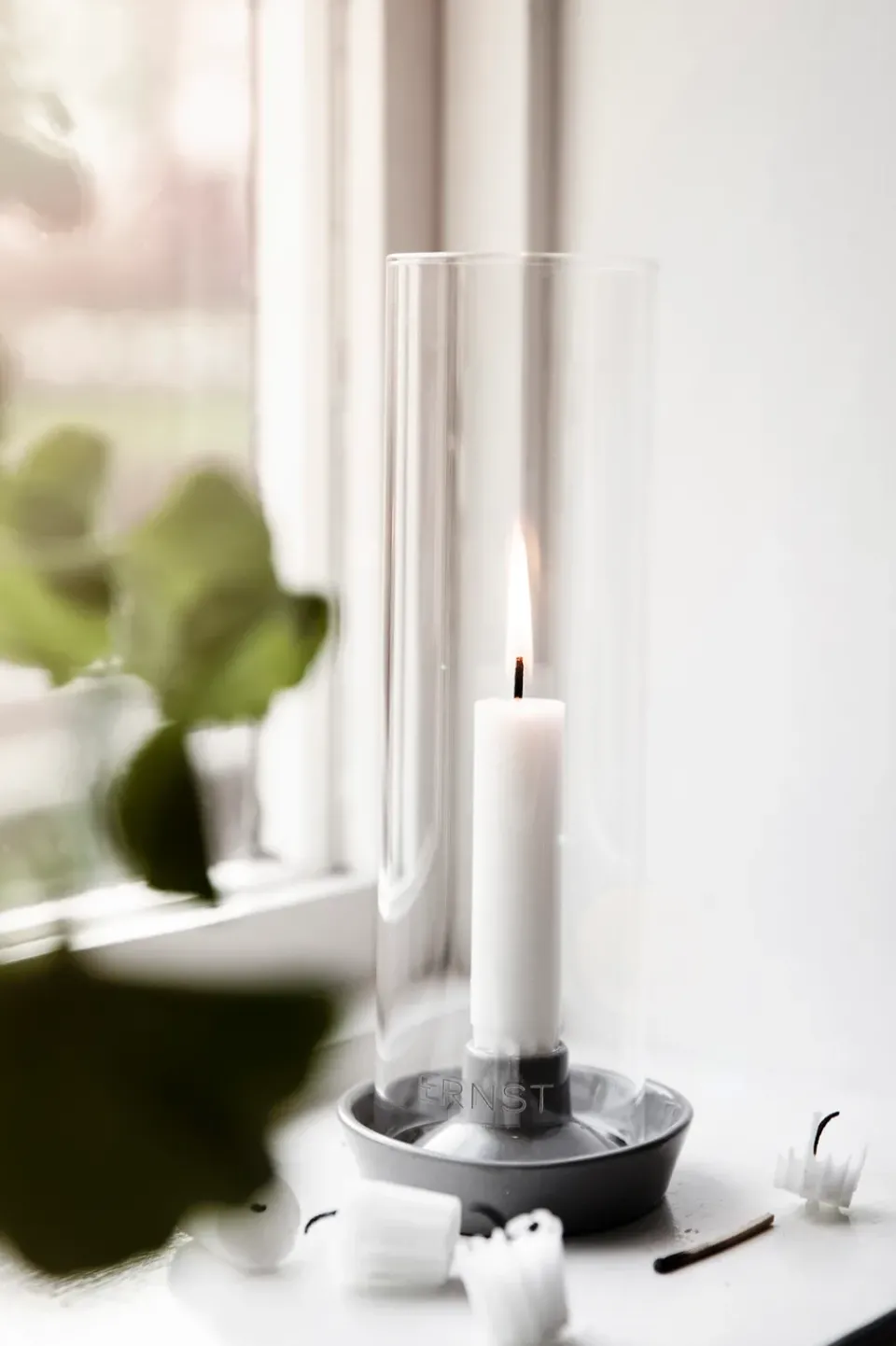 Candle Holders^ERNST candle sticks glass cylinder, Dark Grey