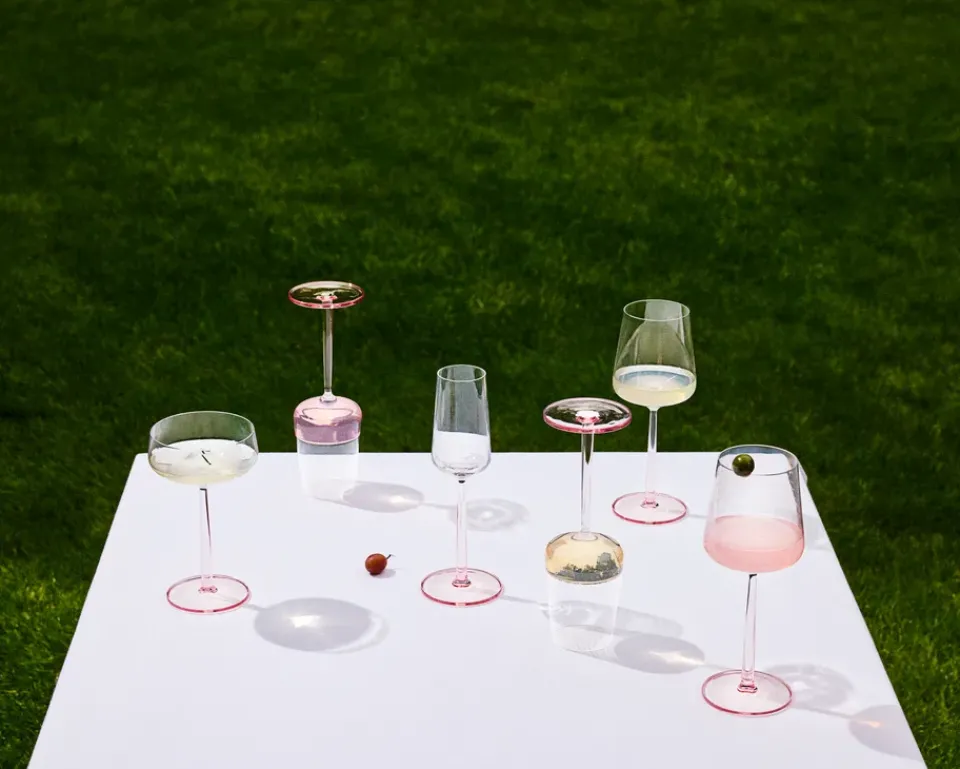 Discount Iittala Essence cocktail glass 2-pack, Rose, 31 cl Pink