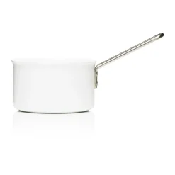 Saucepans^Eva Solo Eva Trio Line Slip-Let ceramic saucepan, 1.8 L White