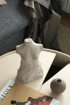 Sculptures & Porcelain Figurines^Cooee Design Eve II sculpture, limestone Beige