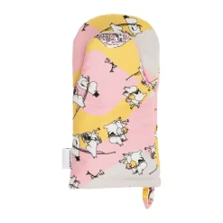Oven Mitts, Gloves & Pot Holders^Moomin Arabia Family time Moomin oven mitt, 15x34 cm Multi