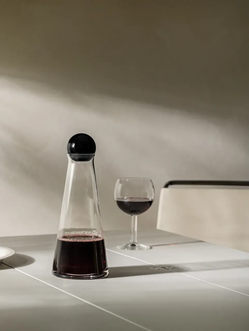 Hot Design House Stockholm Fia carafe, black BlueTransparent