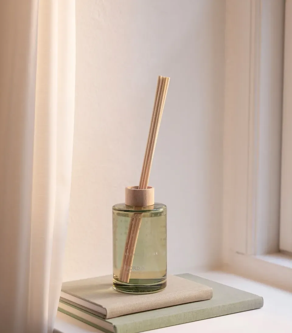 Scented Candles & Diffusers^Skandinavisk Fjord fragrance sticks, 200 ml Green