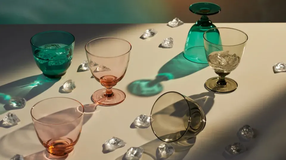 Drinking Glasses & Tumblers^Holmegaard Flow glass on base 35 cl, Smoke Grey