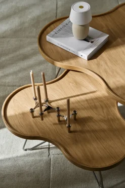 Coffee Tables^Swedese Flower mono table 84x90 cm, H45 Oak lacquered-nutmeg RAL1019 Beige