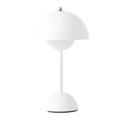 Hot &Tradition Flowerpot portable table lamp VP9, matte White