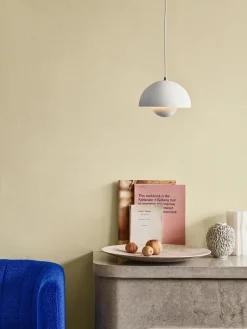 Pendant Lamps^&Tradition Flowerpot VP1 pendant lamp, matte White