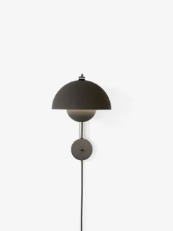 Best &Tradition Flowerpot VP8 wall lamp, Matte Black