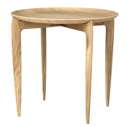 New Fritz Hansen Foldable Tray Table Ø 45 cm, Oak Brown