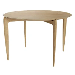 Fritz Hansen Foldable Tray Table Ø60 cm, Oiled oak Beige