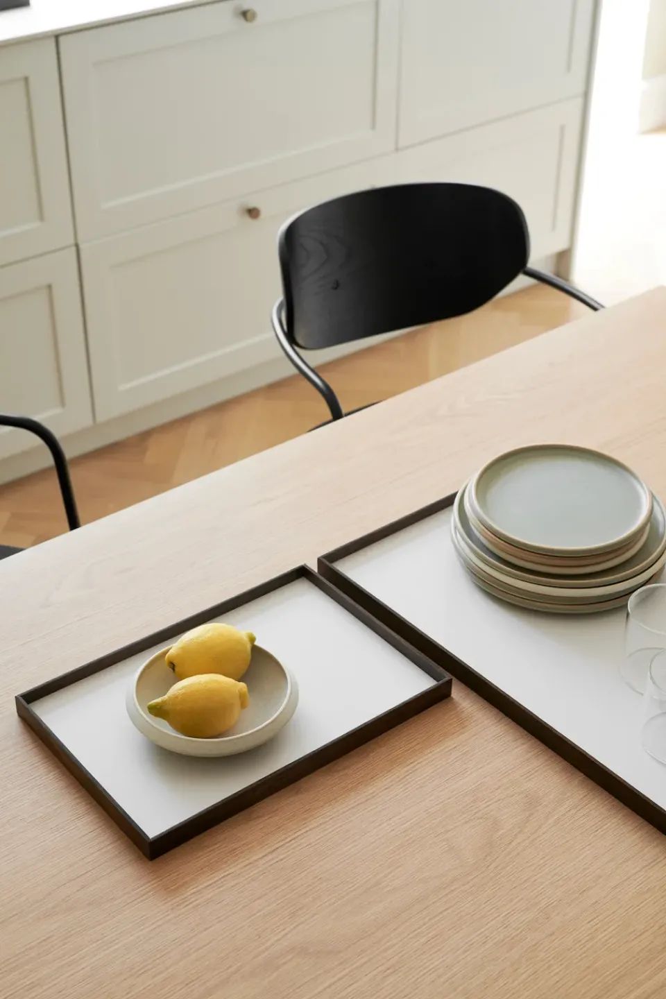 Trays^Gejst Frame tray medium 23x34 cm, Smoked oak-beige BrownBeige