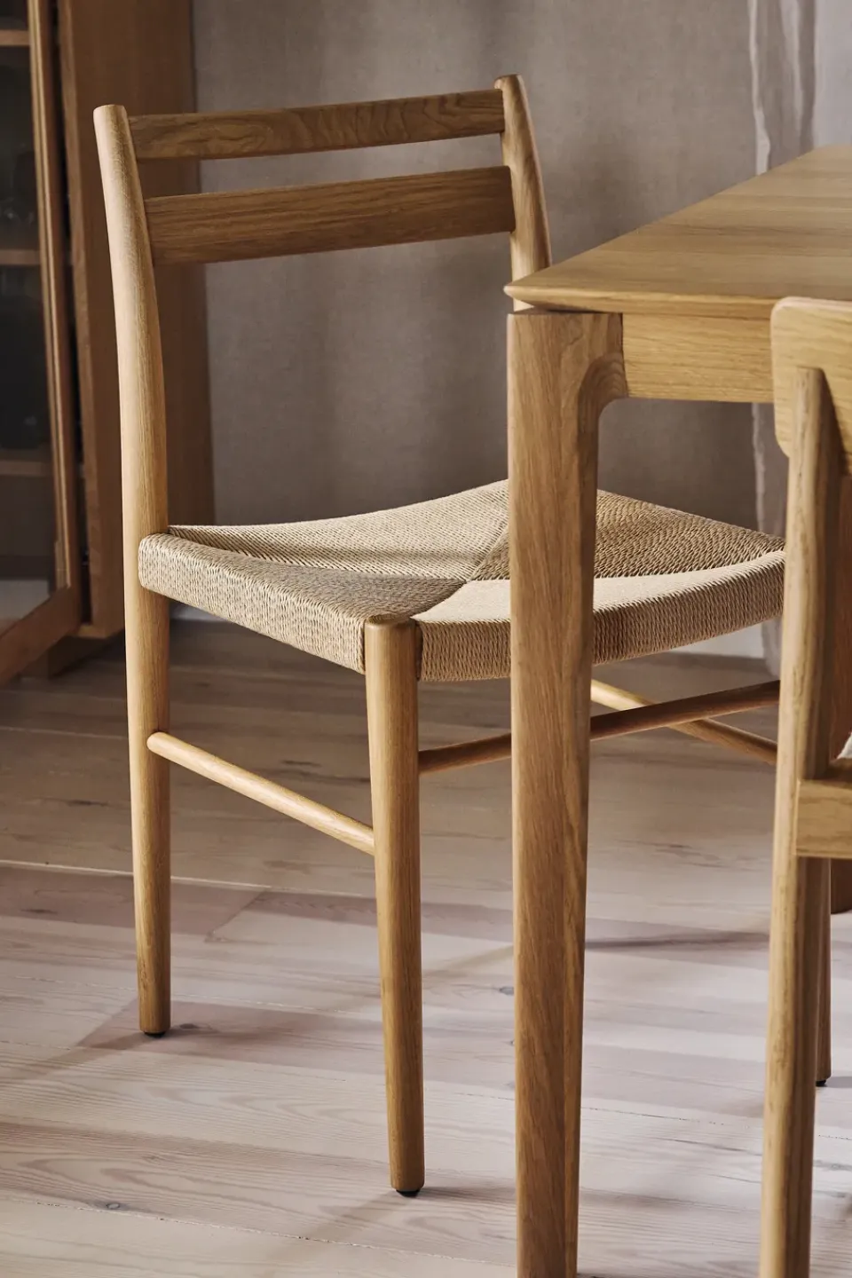 Clearance 1898 Fridhem dining chair, Papercord-laquered oak Beige