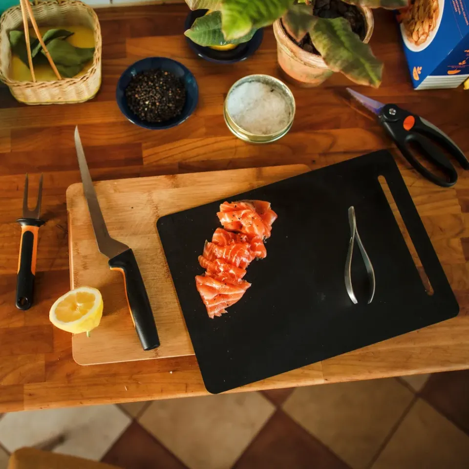 Hot Fiskars Functional Form filet knife, 22 cm Black
