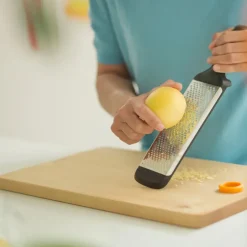 Online Fiskars Functional Form grater, fine OrangeBlack