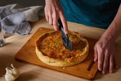 Clearance Fiskars Functional Form pizza cutter, Black