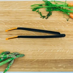 Tongs & Turners^Fiskars Functional Form tongs 28.7 cm, Black OrangeBlack
