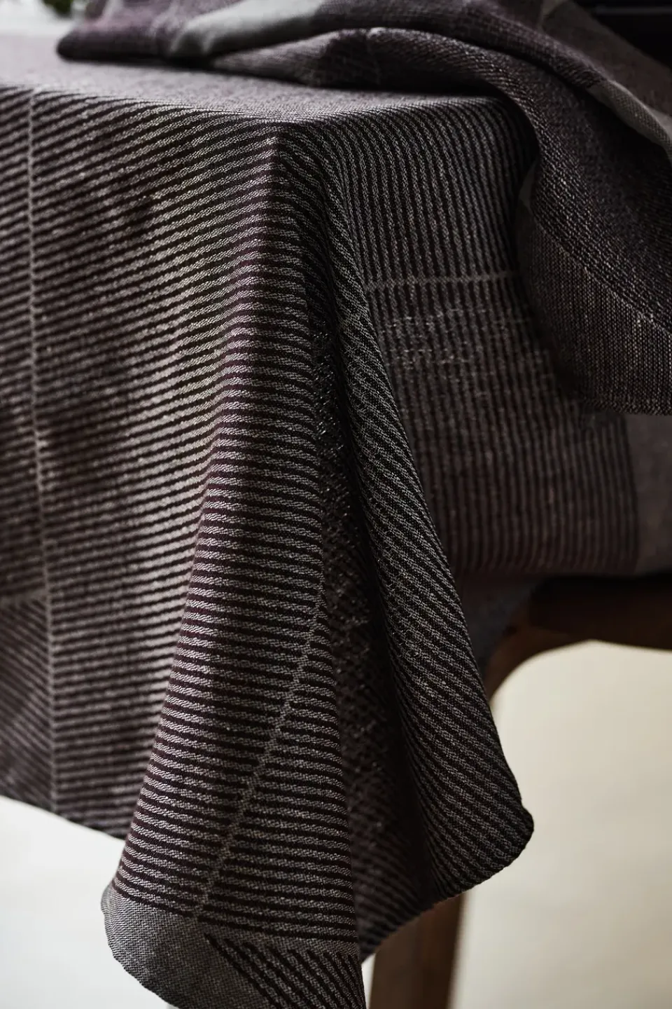 Tablecloths^NJRD Geometric tablecloth 147x250 cm, -white Brown
