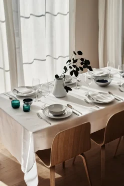 Hot NJRD Geometric tablecloth 147x250 cm, White