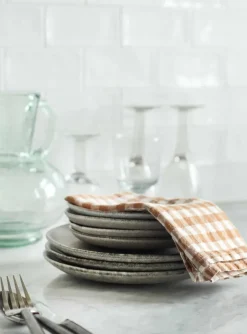 Linen & Cotton Napkins^Tell Me More Gingham checkered linen napkin 45x45 cm, Biscuit RedWhite