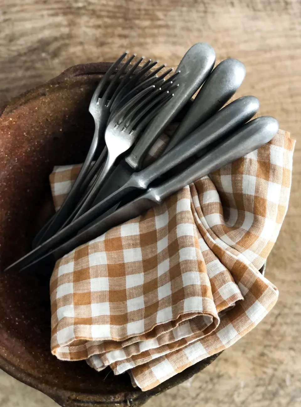 Linen & Cotton Napkins^Tell Me More Gingham checkered linen napkin 45x45 cm, Biscuit RedWhite