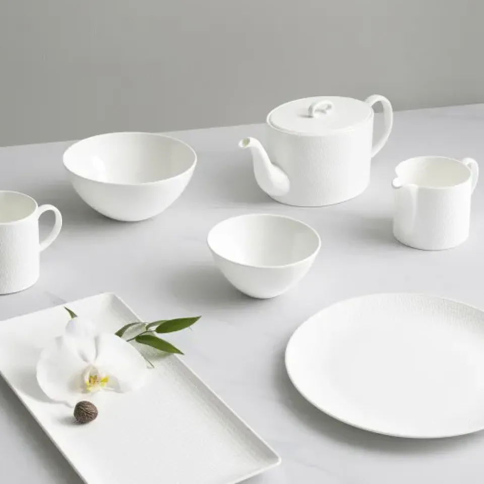Teapots^Wedgwood Gio tea saucer, White
