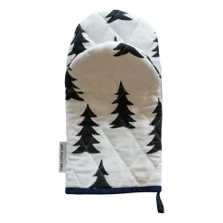 Oven Mitts, Gloves & Pot Holders^Fine Little Day Gran quilted oven glove, White-black BlackWhite