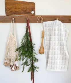 Christmas Hand & Tea Towels^Ekelund Linneväveri Granar kitchen towel, 50x70 cm White