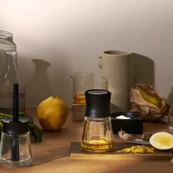 Hot Rosendahl Grand Cru dressing shaker 25 cl, Black