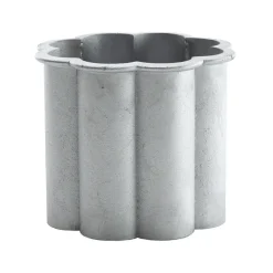 Garden Details & Accessories^Byarums bruk Gråsippa plant pot, Aluminum sand-casted, no. 3 Ø62 cm Silver-coloured
