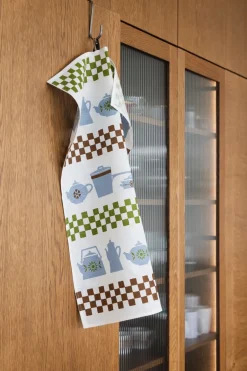 Hot Almedahls Grytskåpet kitchen towel 47x70 cm, Multi-blue-green BlueGreen