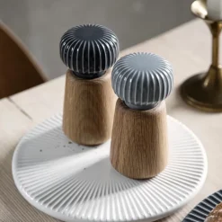 Salt & Pepper Grinders^Kähler Hammershøi spice mill small, anthracite Grey